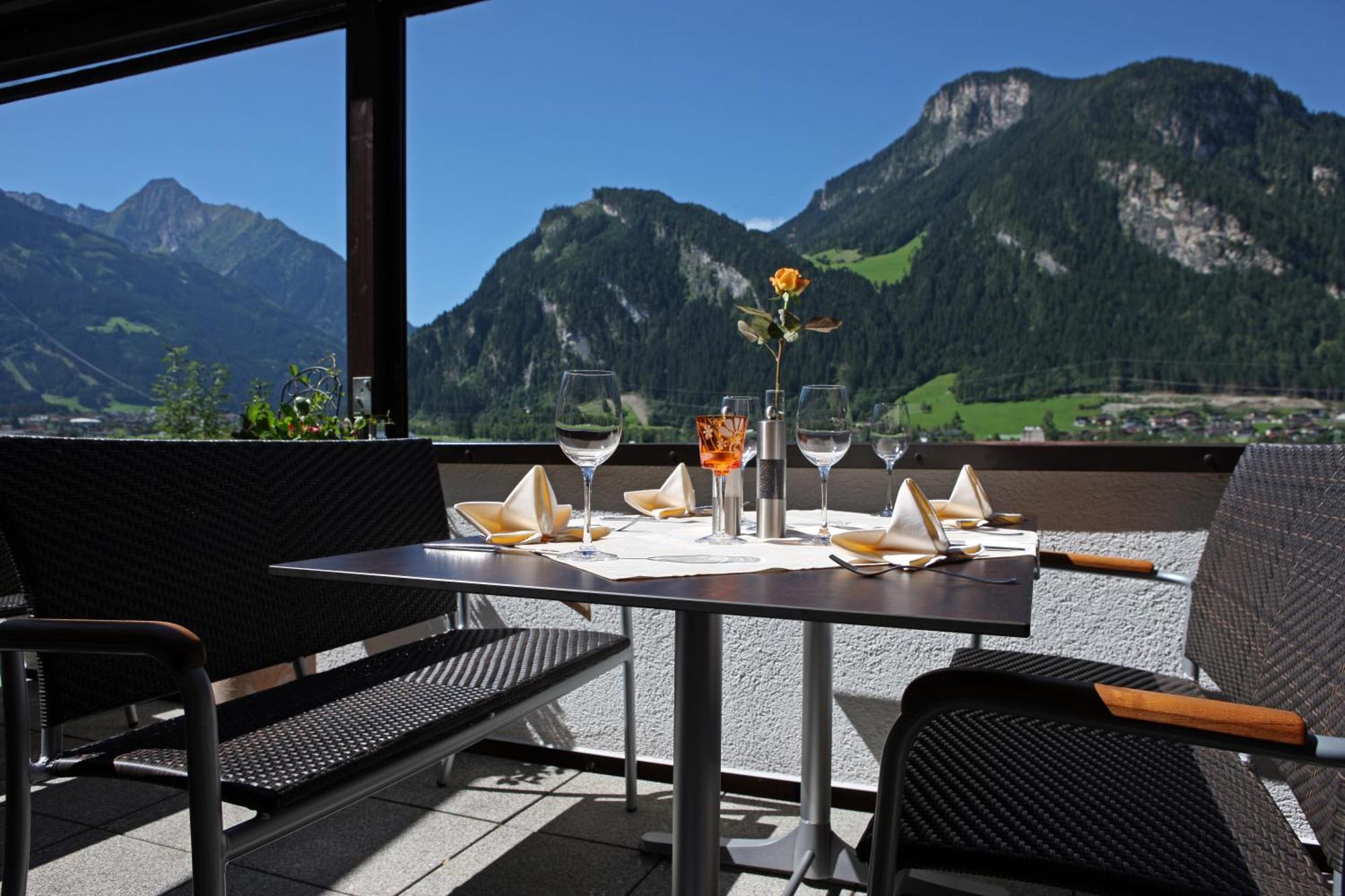 Hotel Eckartauerhof Mayrhofen Buitenkant foto