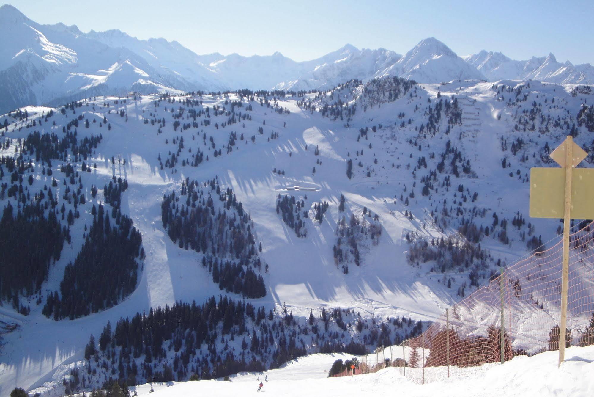 Hotel Eckartauerhof Mayrhofen Buitenkant foto